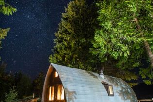 Small Vintage A-frame cabin - your next Sunshine Coast getaway