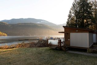 Ocean and mountain views from the waterfront cabins