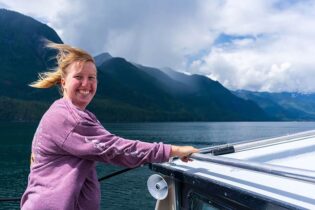 Sightseeing Boat Tours - Egmont, BC